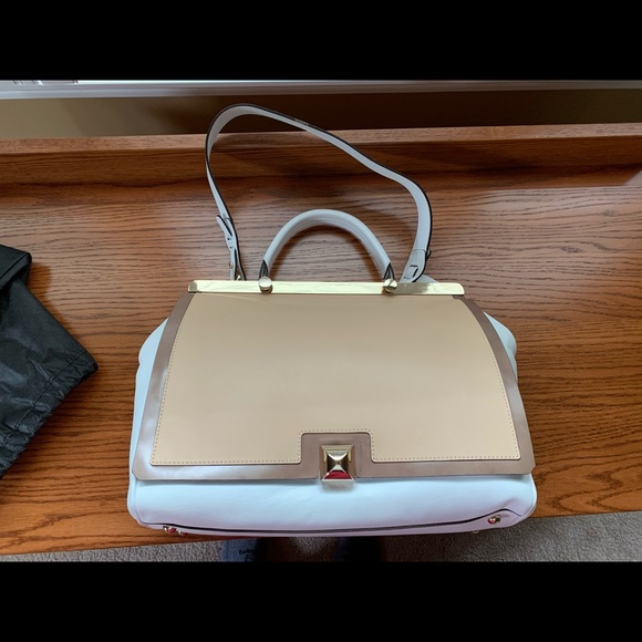 Prens Leather trapeze bag made in Turkey - Picture 7 of 8